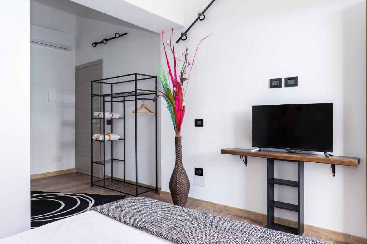 Living G Room Cagliari Luaran gambar